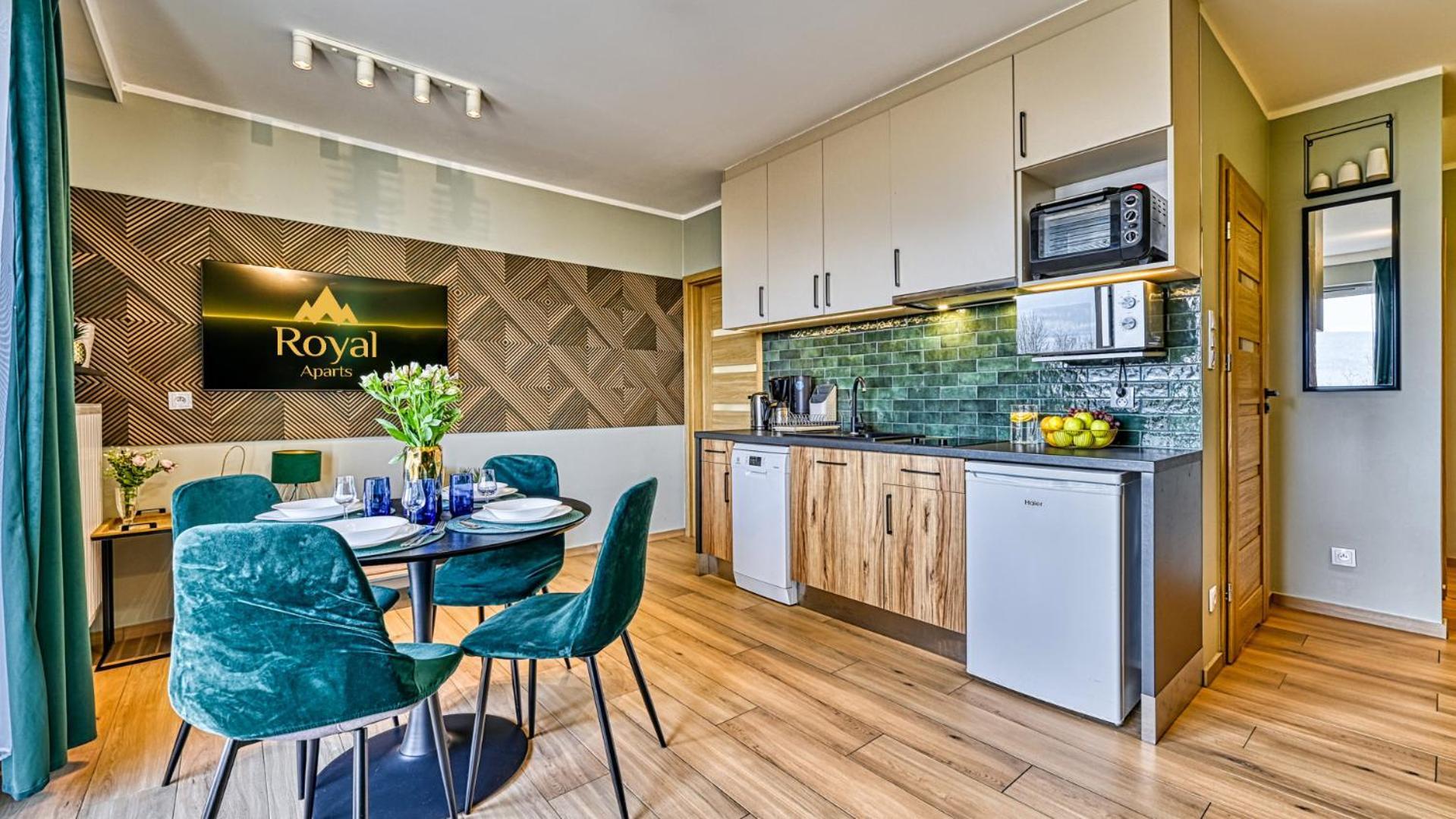 Apartamenty Przy Gondoli - Zrodlana 2 By Royal Aparts Swieradow-Zdroj Luaran gambar